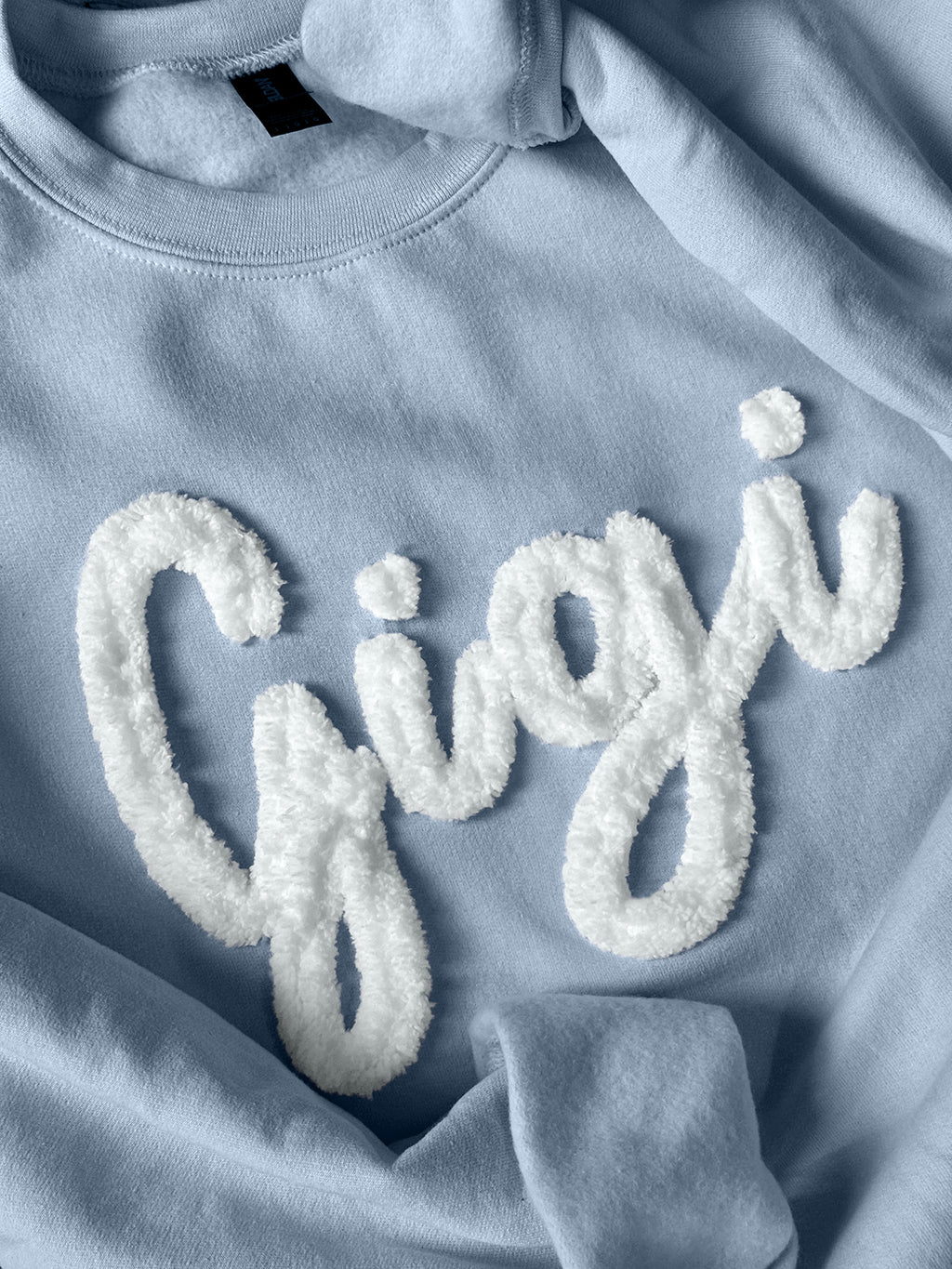 Cozy Chenille Sweatshirt – The Perfect Mother's Day Gift for Mom & Grandma
